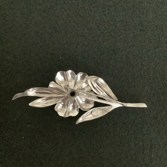 Vintage TAYLORD sterling silver & rhinestone brooch. - Picture 5 of 6